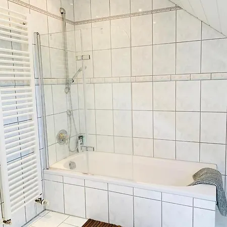 Amidst Nature-riverdale, North Of Munich Apartman